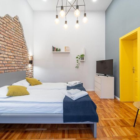 קלוז'-נאפוקה 5 Star Luxury Studio-Old Town Center מראה חיצוני תמונה