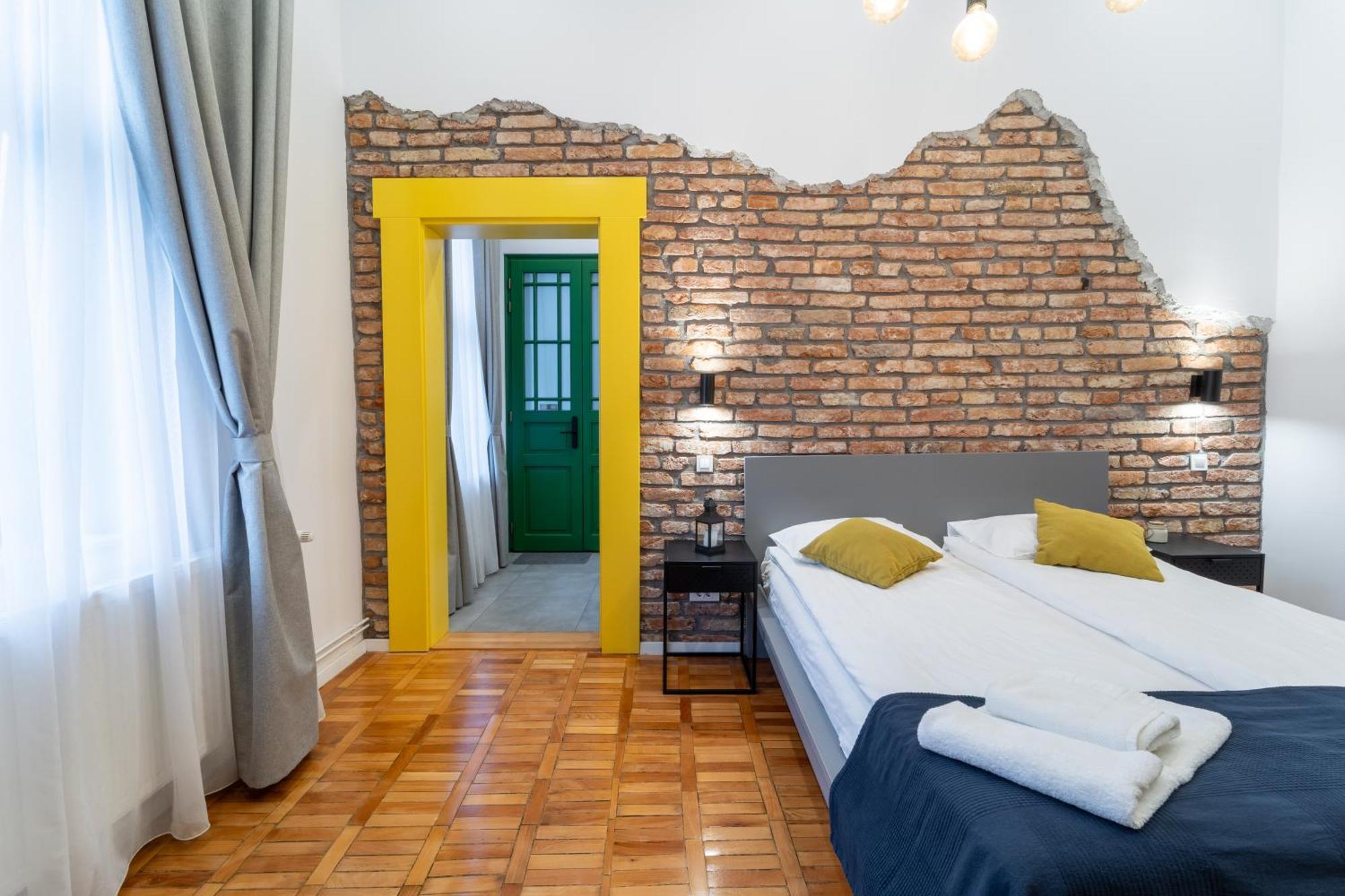 קלוז'-נאפוקה 5 Star Luxury Studio-Old Town Center מראה חיצוני תמונה