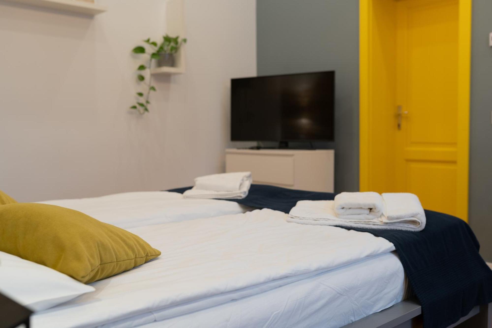 קלוז'-נאפוקה 5 Star Luxury Studio-Old Town Center מראה חיצוני תמונה